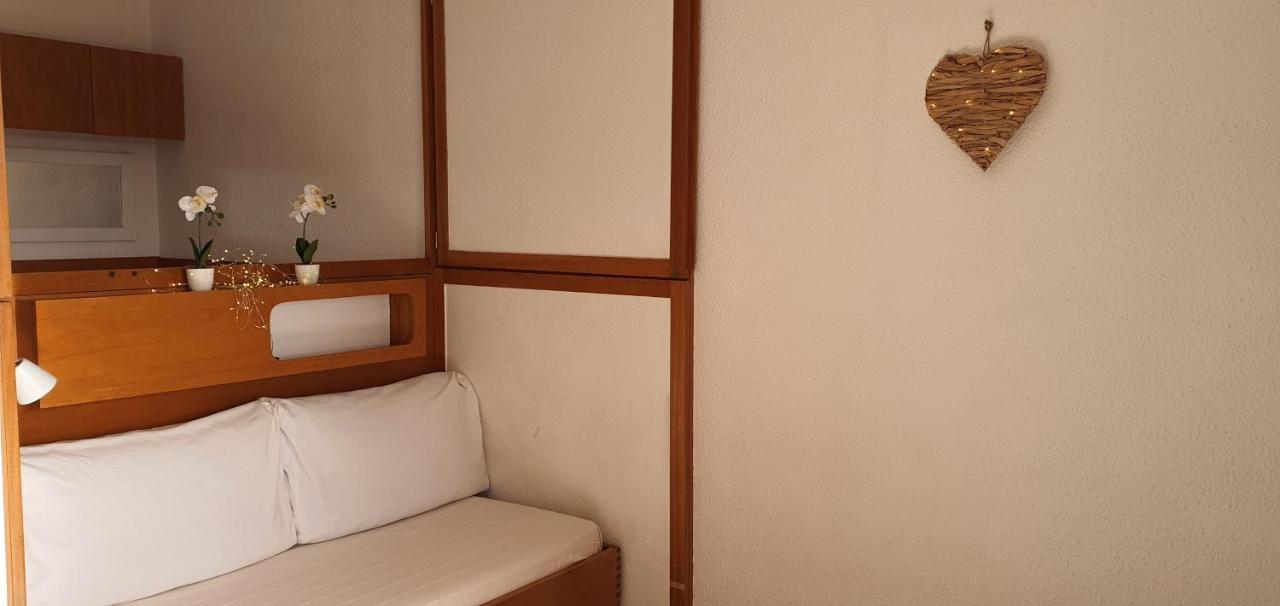 L'Etoile Sous Les Pins - La Loge Apartment Hyeres Luaran gambar